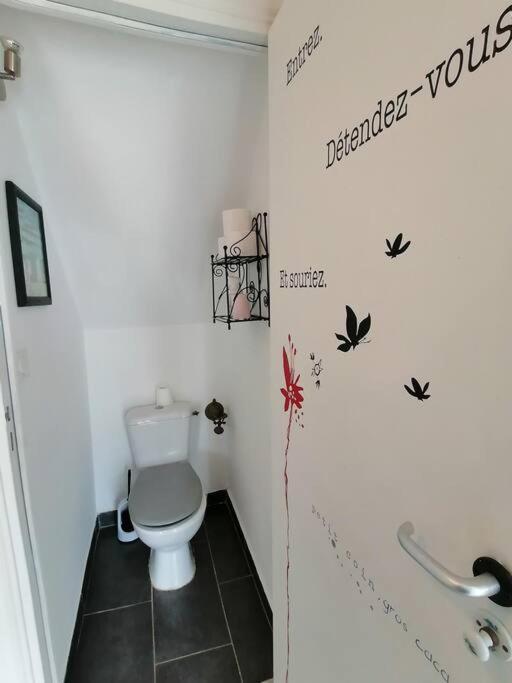 Maison Familiale Proche De La Mer Lancieux Exteriör bild