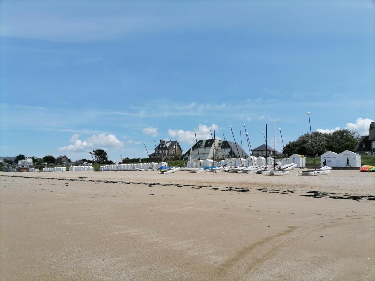 Maison Familiale Proche De La Mer Lancieux Exteriör bild
